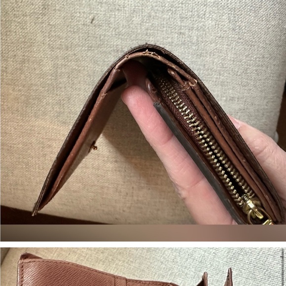 Vintage Louis Vuitton Wallet - Picture 7 of 14